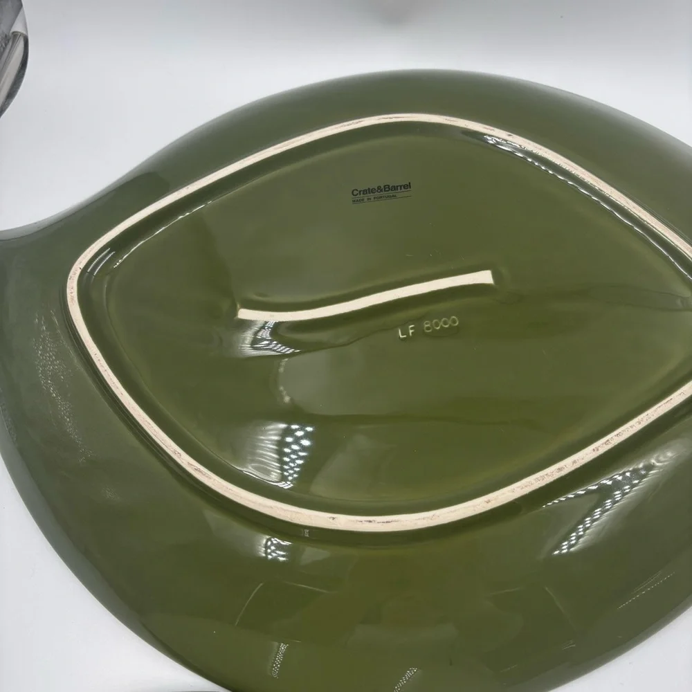 NWOT Crate & Barrel 7-Pc Ceramic Leaf Serving Set - Olive Green
